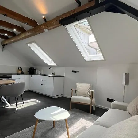 Ludwigshome - Zentrale Lage, Luxusbad, Workspace, Klima